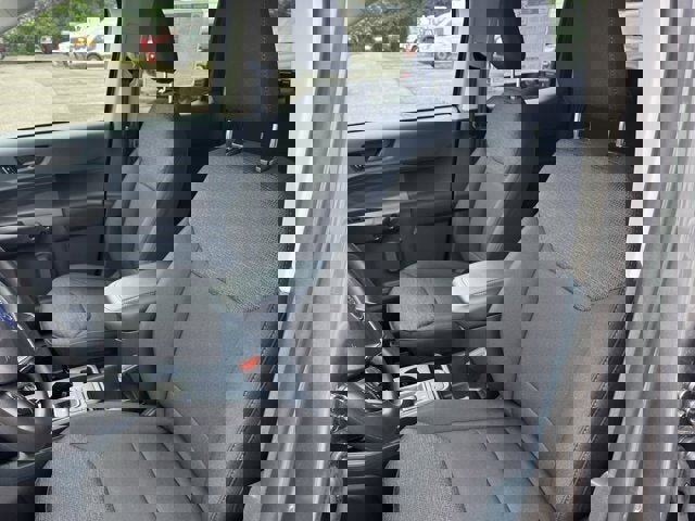 Vehicle image 9 of 13