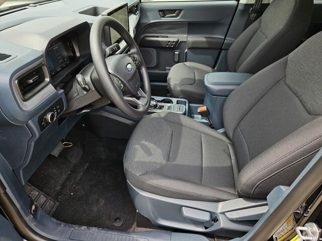 Vehicle image 10 of 20