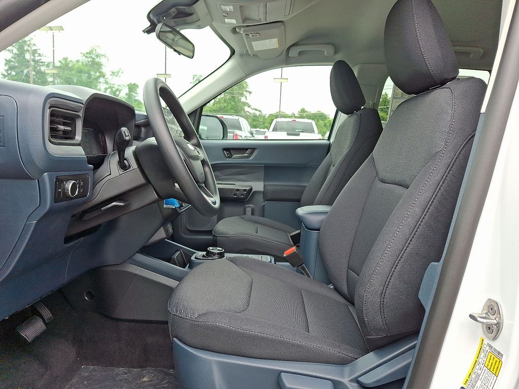 Vehicle image 5 of 12