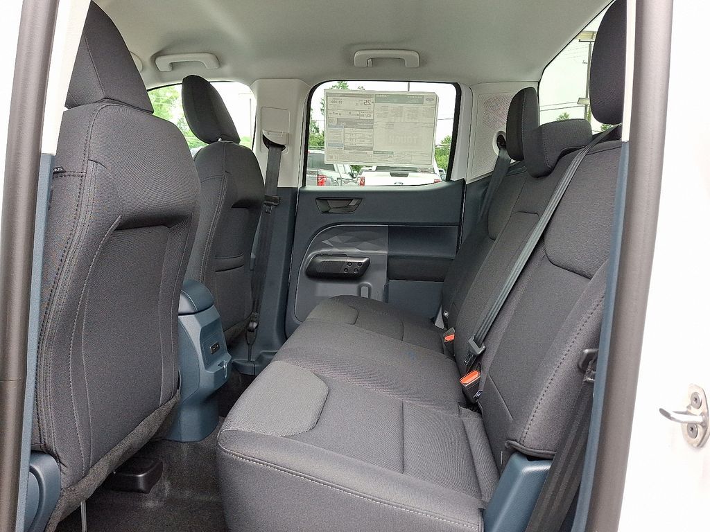Vehicle image 6 of 12