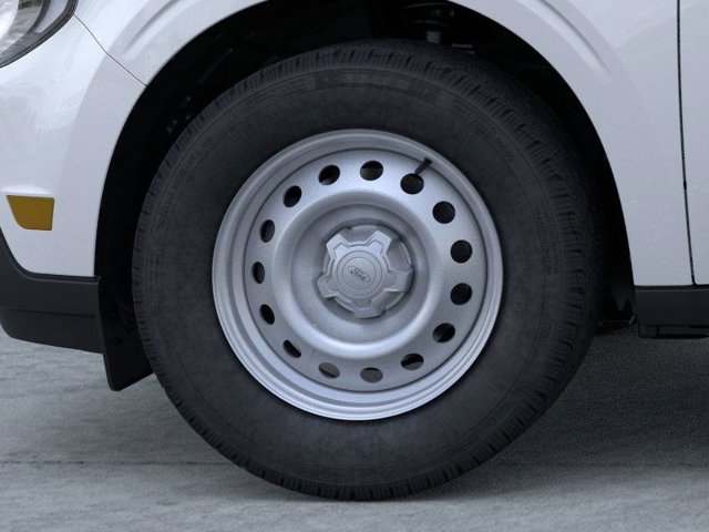 Vehicle image 9 of 24