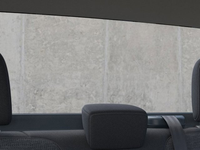 Vehicle image 13 of 24