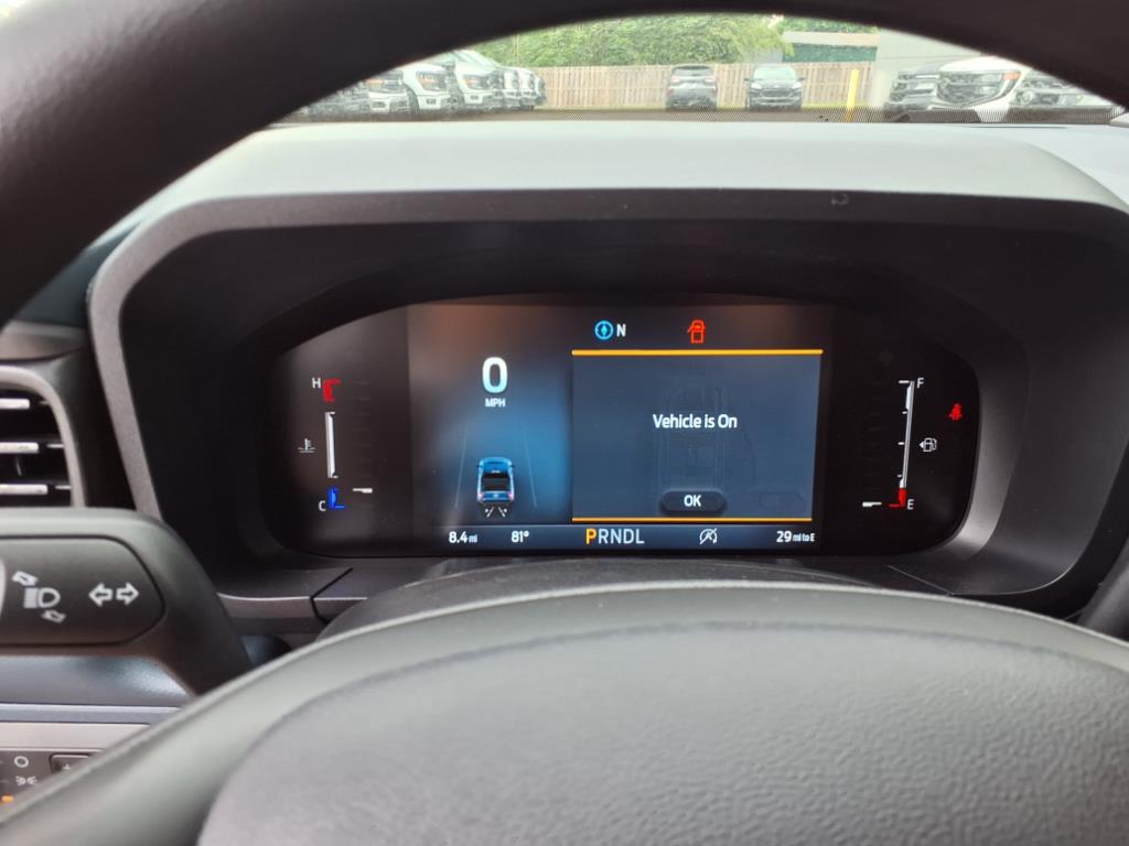 Vehicle image 10 of 20
