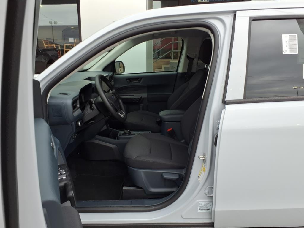 Vehicle image 7 of 20