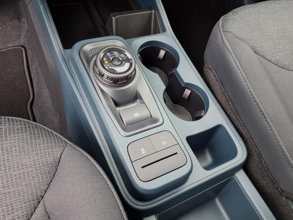 Vehicle image 15 of 20