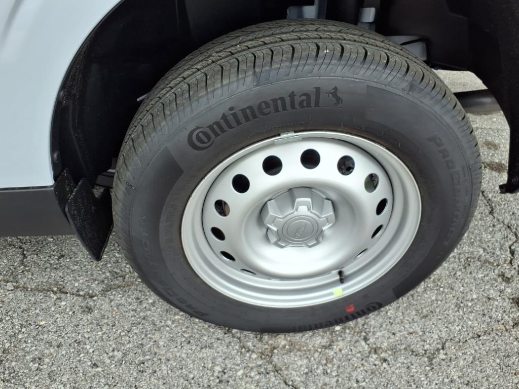 Vehicle image 5 of 20