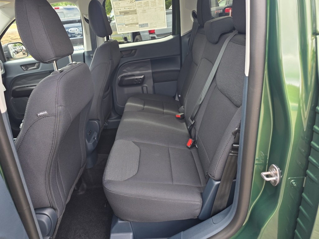 Vehicle image 17 of 29