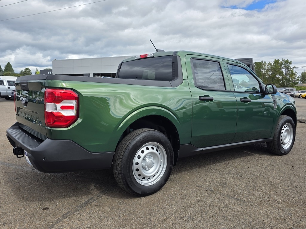Vehicle image 8 of 29