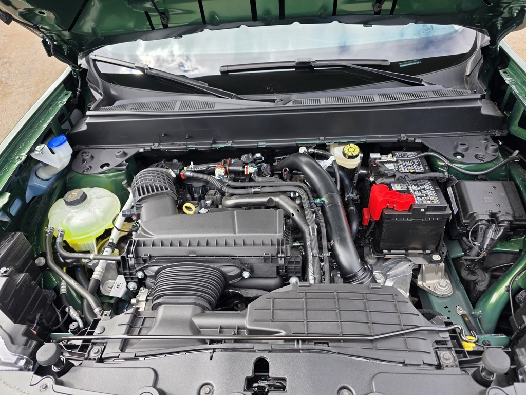 Vehicle image 13 of 29