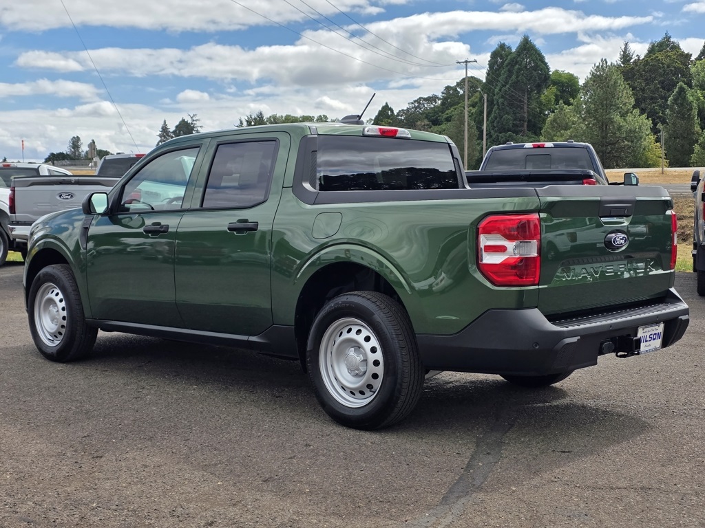 Vehicle image 10 of 29