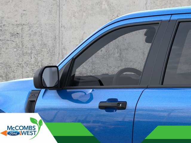 Vehicle image 18 of 24