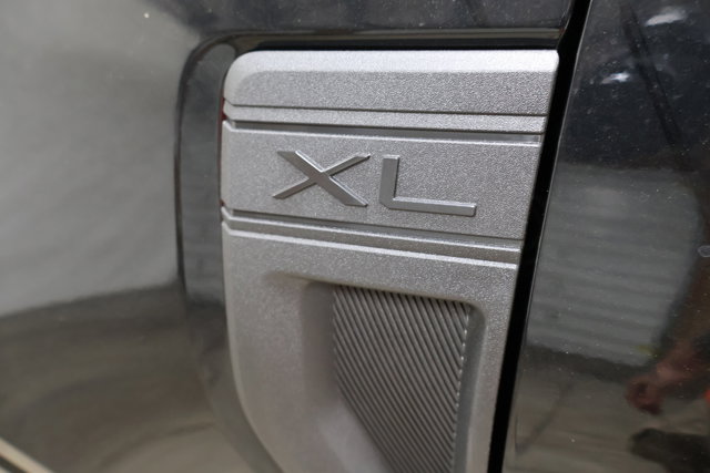 Vehicle image 30 of 31