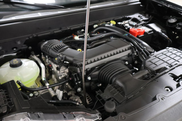 Vehicle image 9 of 31