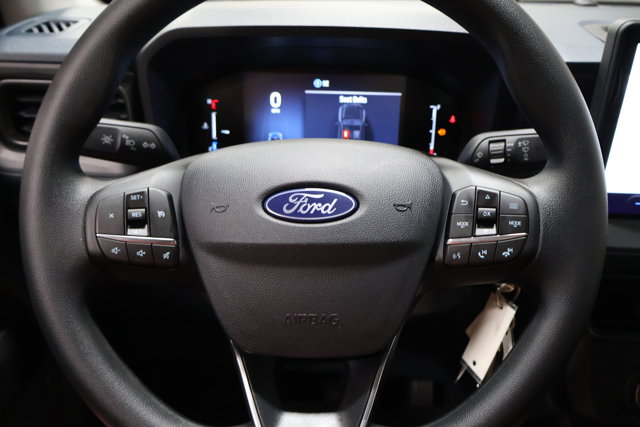 Vehicle image 16 of 31