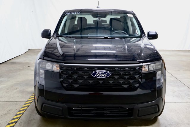 Vehicle image 3 of 31