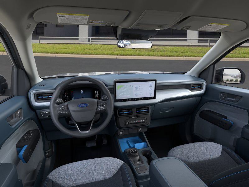 Vehicle image 13 of 24