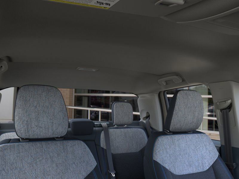 Vehicle image 13 of 42