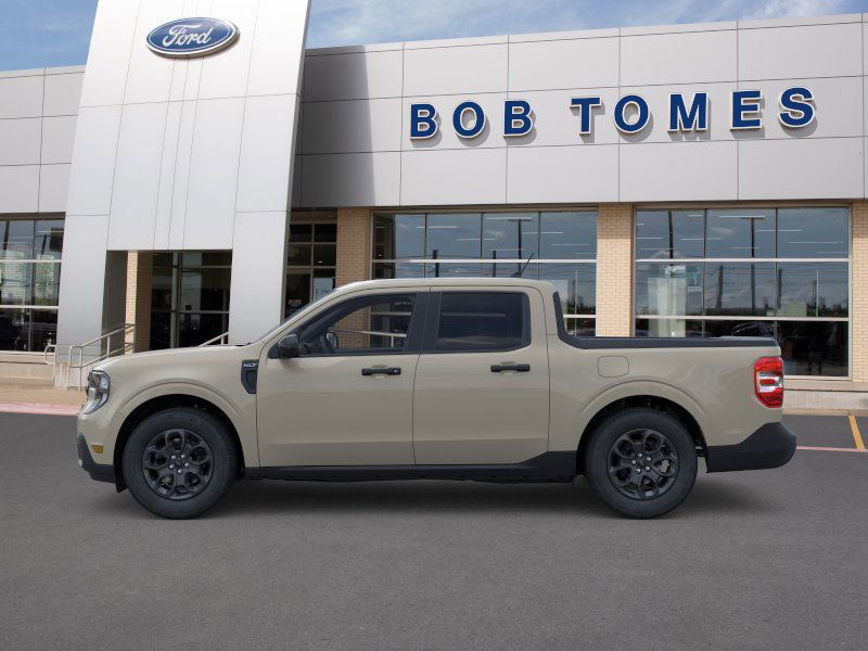 Vehicle image 8 of 42