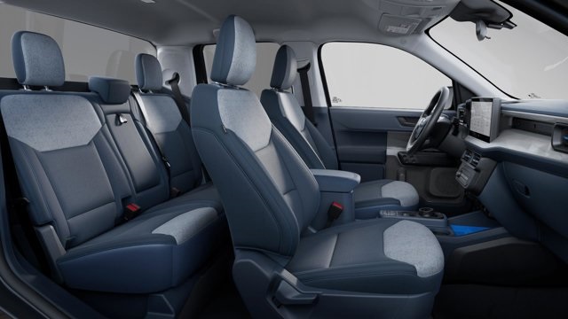 Vehicle image 6 of 8