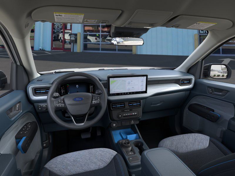 Vehicle image 14 of 24