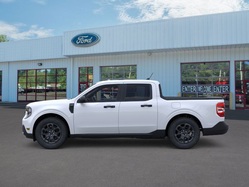 Vehicle image 8 of 24