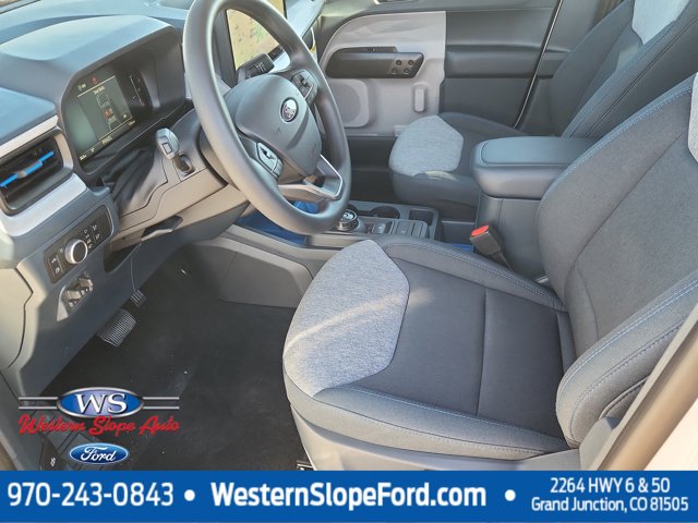 2025 Ford Maverick XLT Image 8 of 15