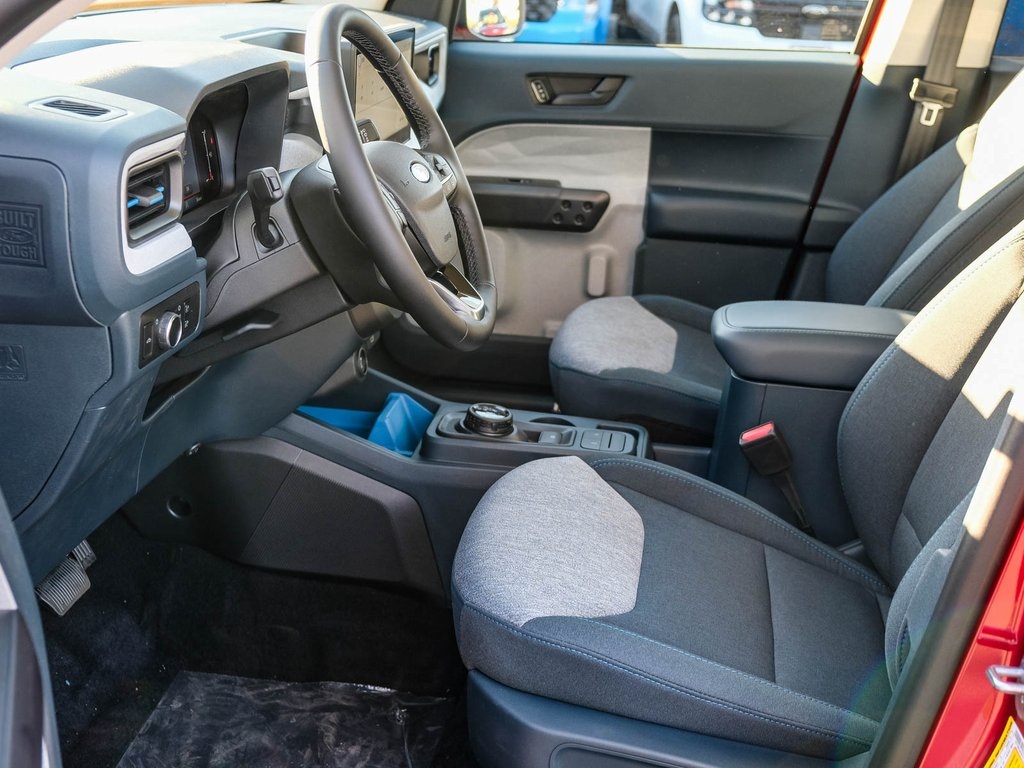 Vehicle image 17 of 50