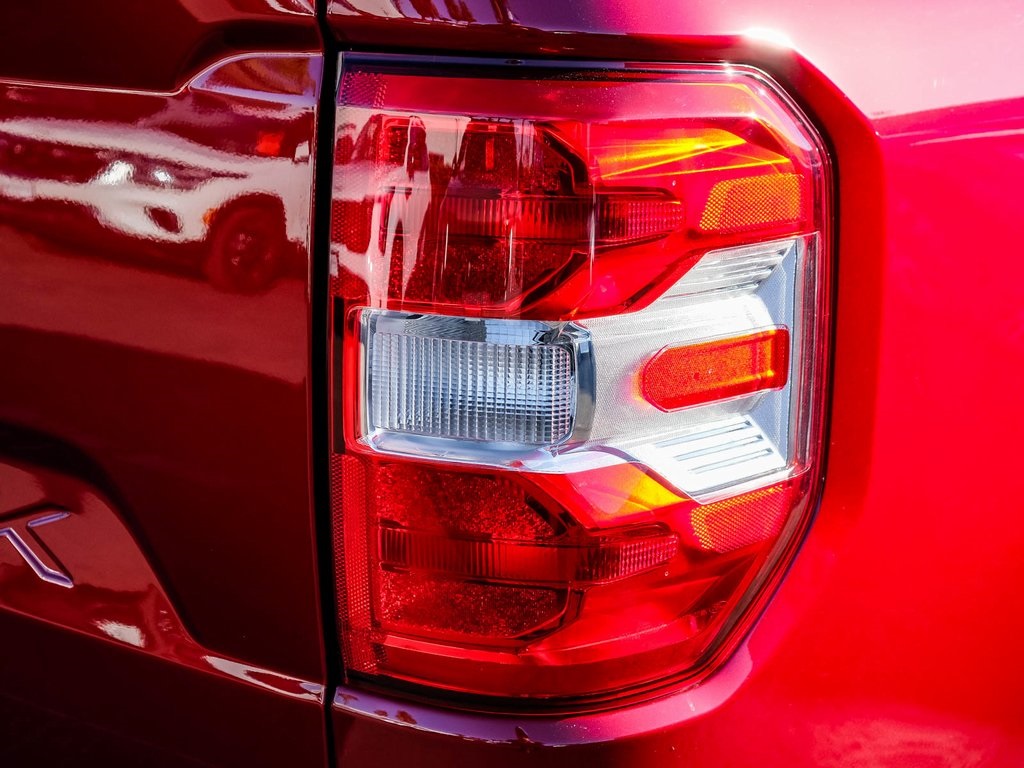 Vehicle image 9 of 50