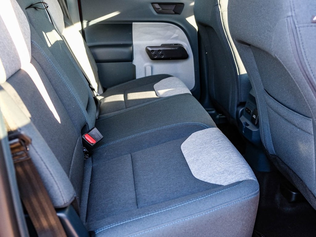 Vehicle image 13 of 50