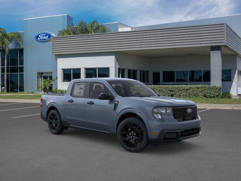 Vehicle image 4 of 24