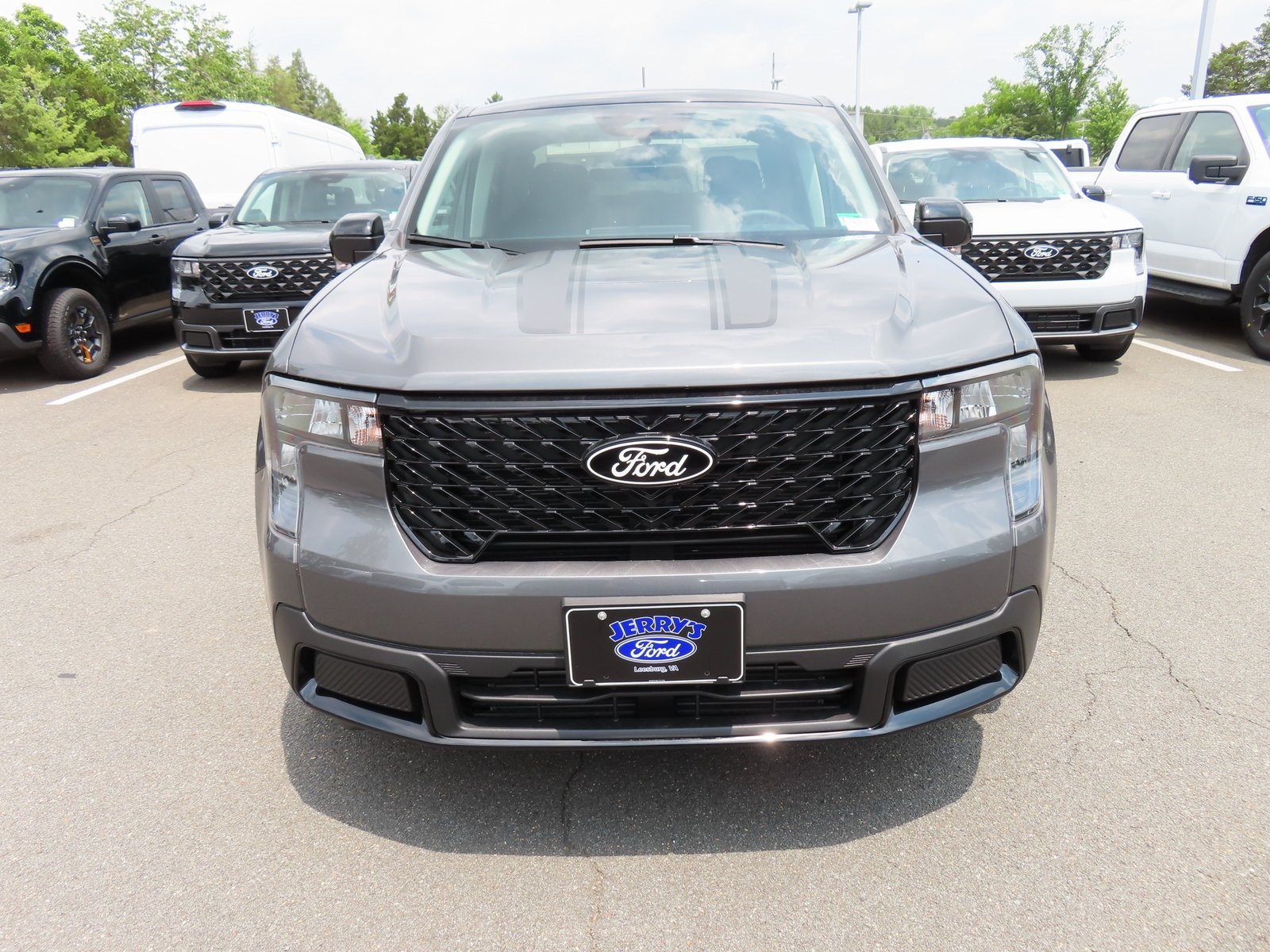 Vehicle image 5 of 39