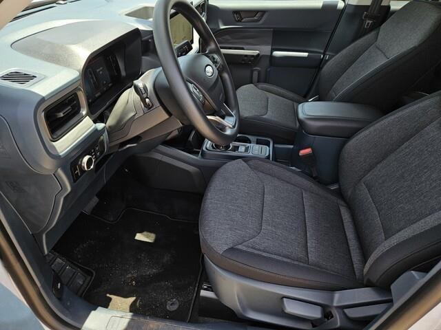 Vehicle image 9 of 21