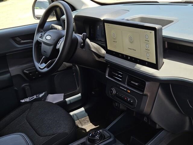 Vehicle image 10 of 21