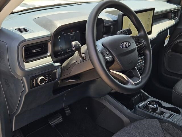 Vehicle image 11 of 21