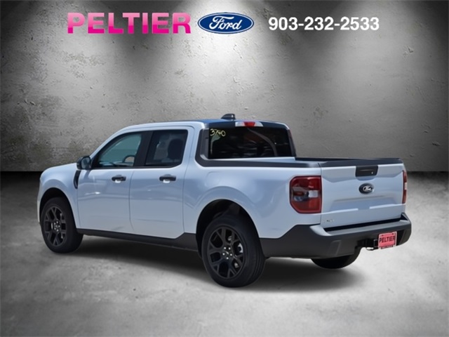 Vehicle image 4 of 21