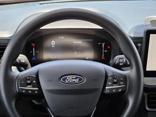 Vehicle image 19 of 21