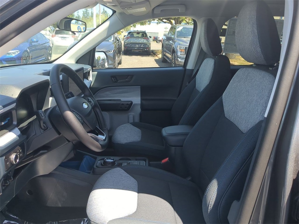 Vehicle image 15 of 31