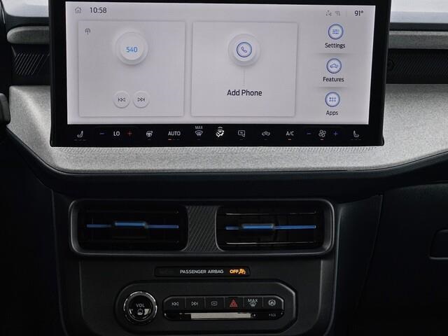 Vehicle image 17 of 21