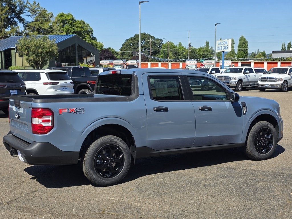 Vehicle image 8 of 32
