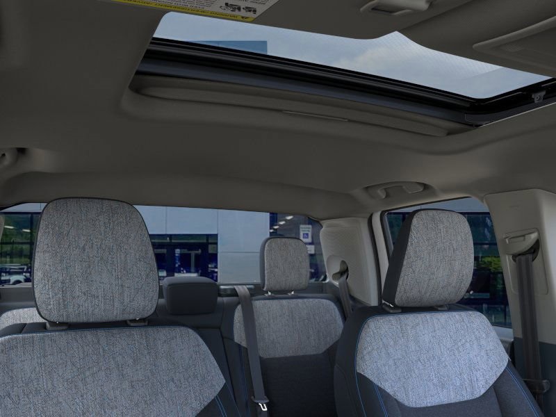 Vehicle image 12 of 24
