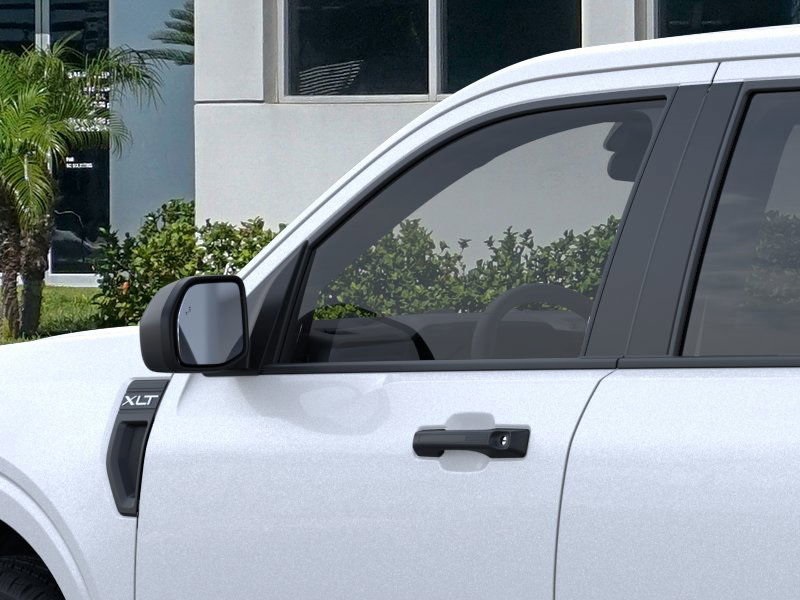 Vehicle image 14 of 24