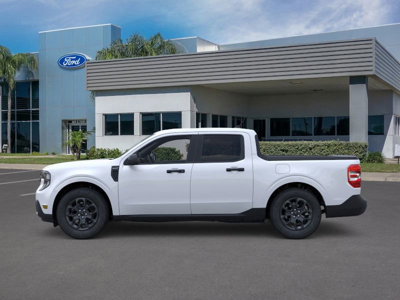 Vehicle image 8 of 24