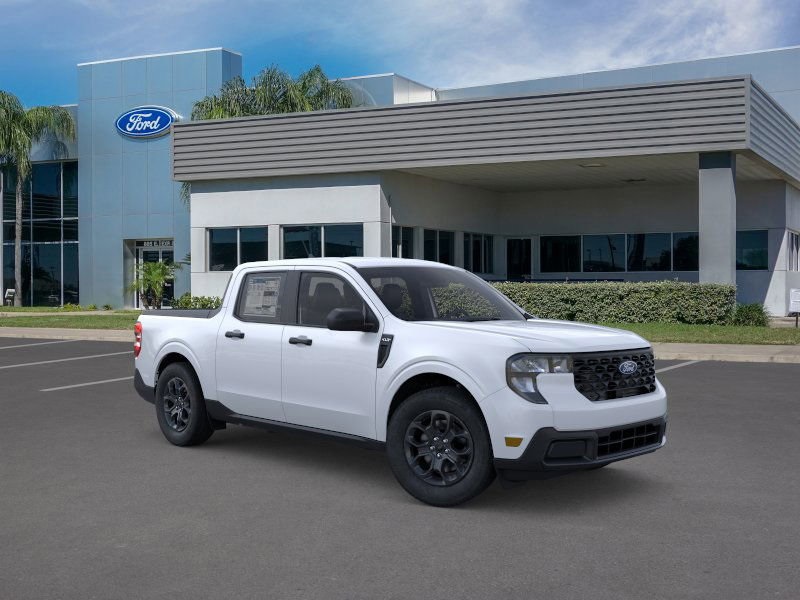 Vehicle image 4 of 24