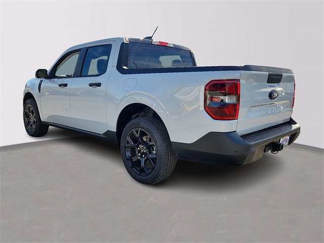 Vehicle image 4 of 10