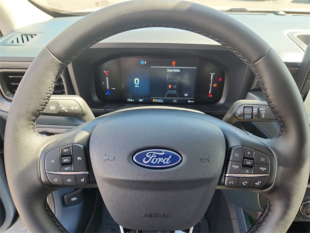 Vehicle image 9 of 10
