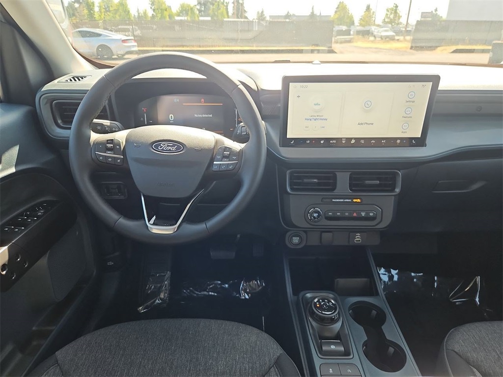 Vehicle image 17 of 33