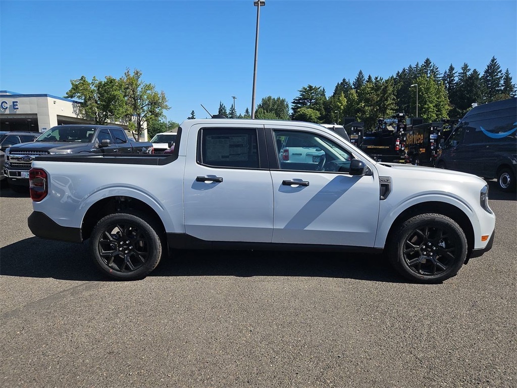 Vehicle image 4 of 33