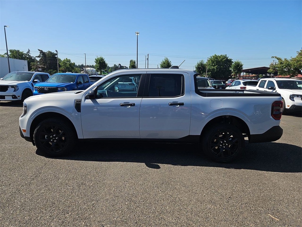 Vehicle image 8 of 33