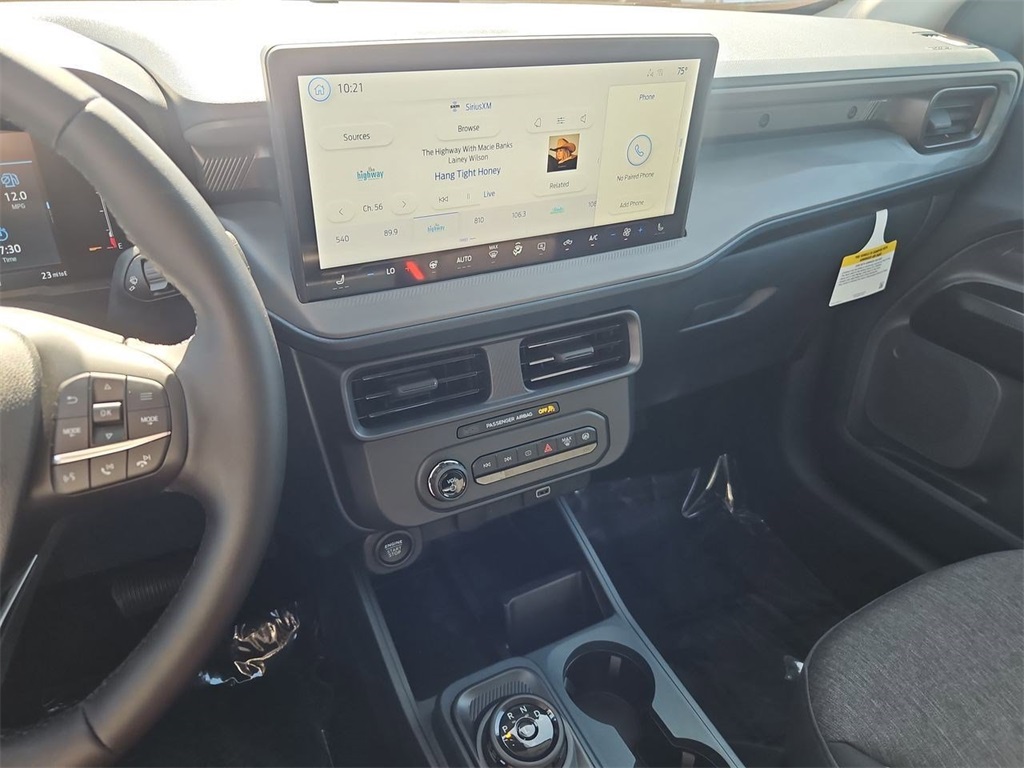 Vehicle image 24 of 33