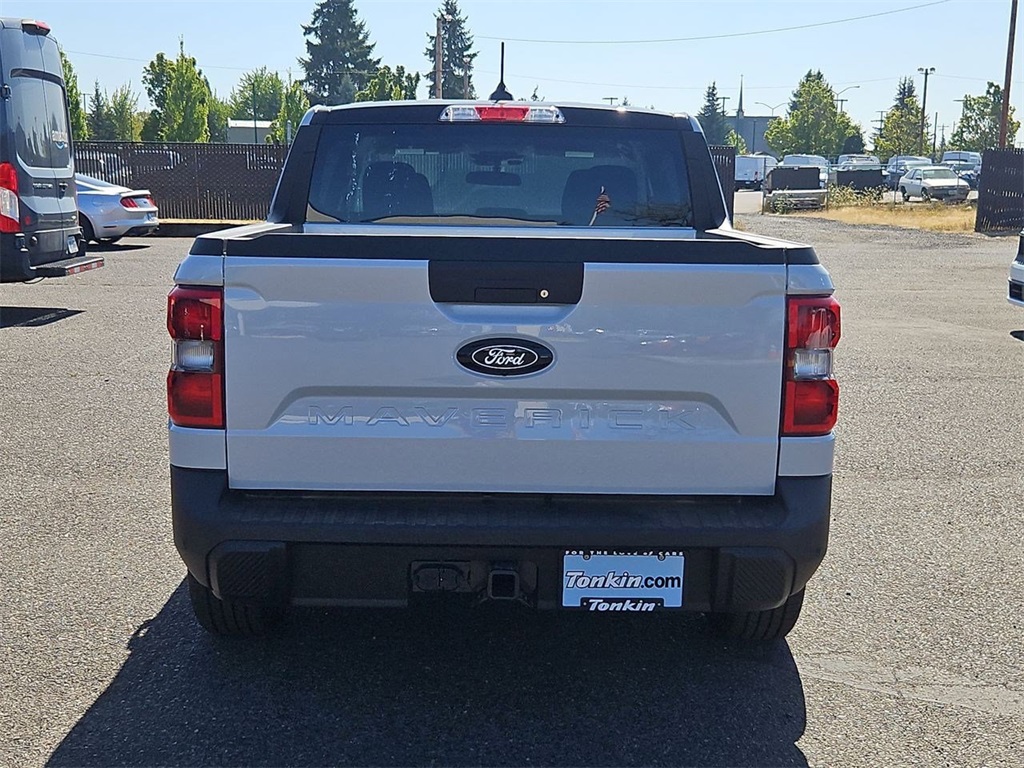 Vehicle image 6 of 33